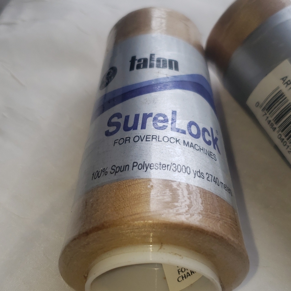Talon Surelock Overlock Thread 5583 - Picture 2 of 5
